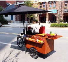 Mẫu xe đạp bán đồ ăn nhanh thu hút khách hàng