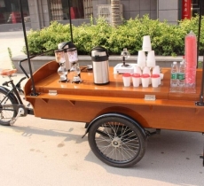 Nhận làm mẫu xe đạp bán trà sữa thu hút người nhìn